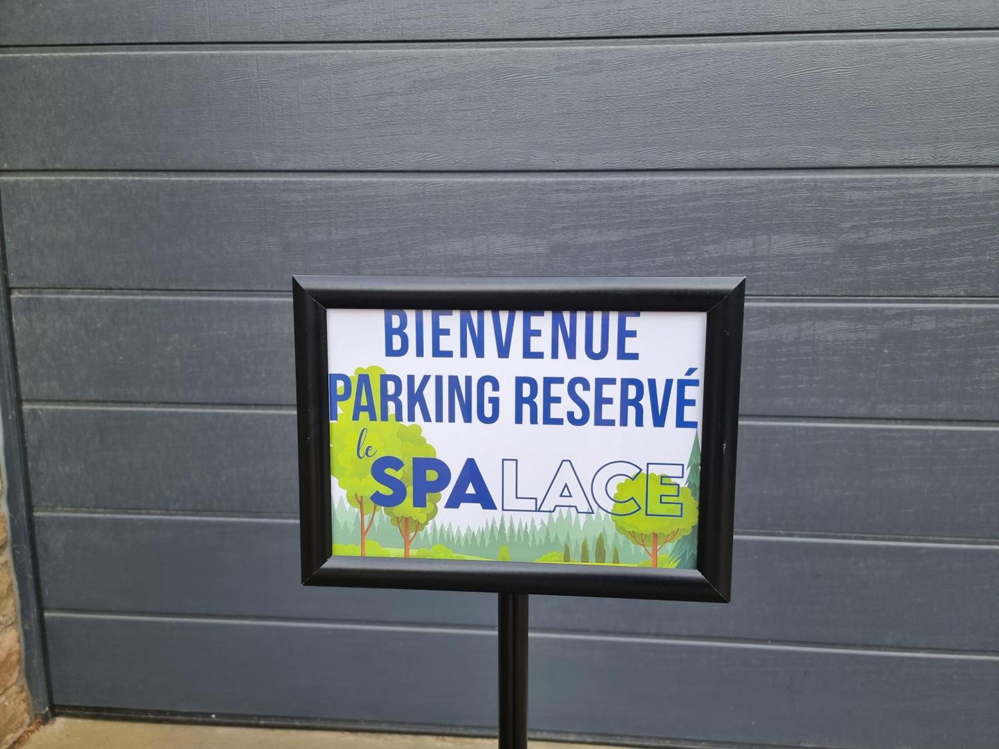 Le Spalace Eksteriør bilde